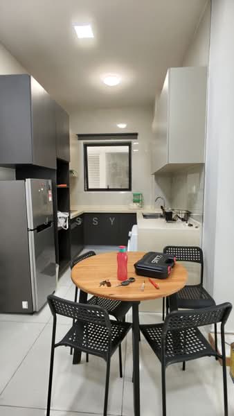 Condominium for Rent at Royal Strand @ Country Garden Danga Bay - Jessy Koh - Kitchen - PropertyGuru.com.my
