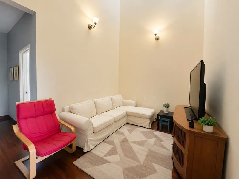 2-storey Terraced House for Sale in Bukit Jelutong (Shah Alam) - Nahathir Shahabudin - Living Room - PropertyGuru.com.my