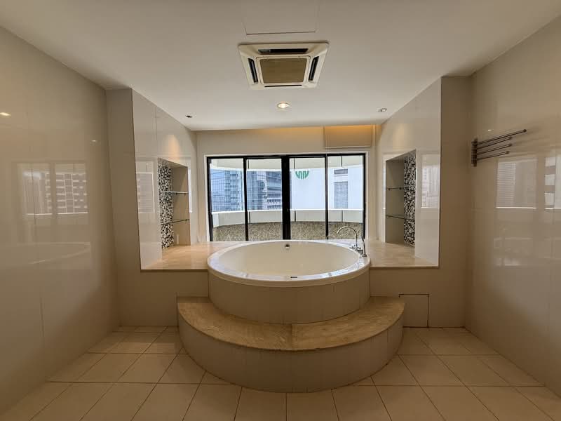 Kondominium untuk Dijual di UBN Tower - Ivan How - Bathroom - PropertyGuru.com.my