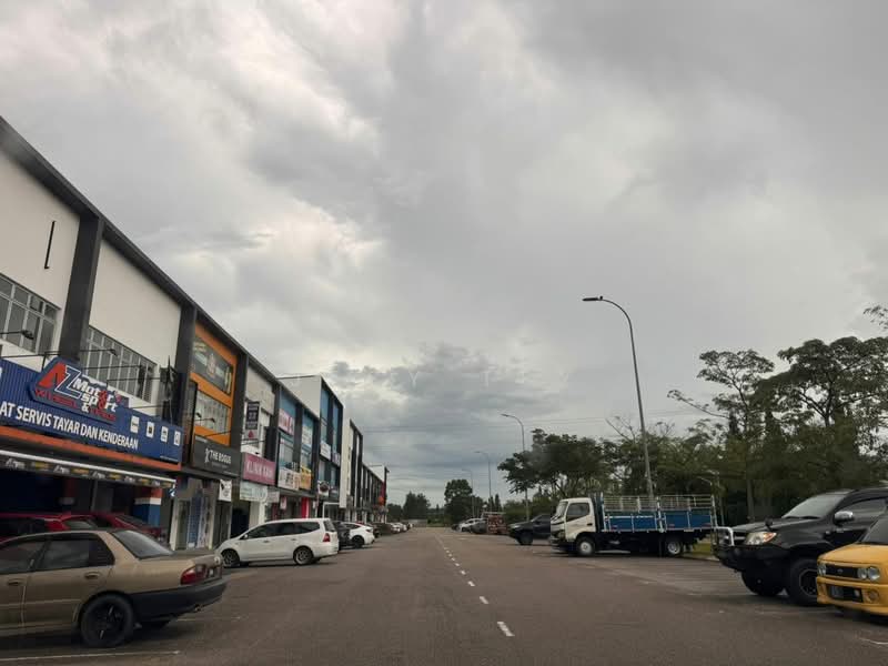 Kedai untuk Dijual di Indahpura Industrial Park (Kulai) - Jesy Tey - Exterior - PropertyGuru.com.my