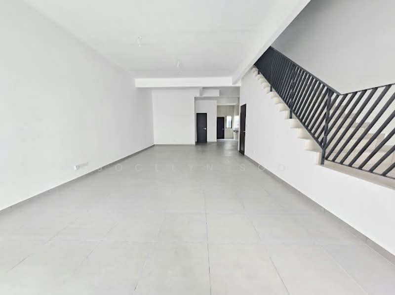 Rumah Teres 3 Tingkat untuk Dijual di Cheras (Selangor) - Jocelyn Soo - Living Room - PropertyGuru.com.my