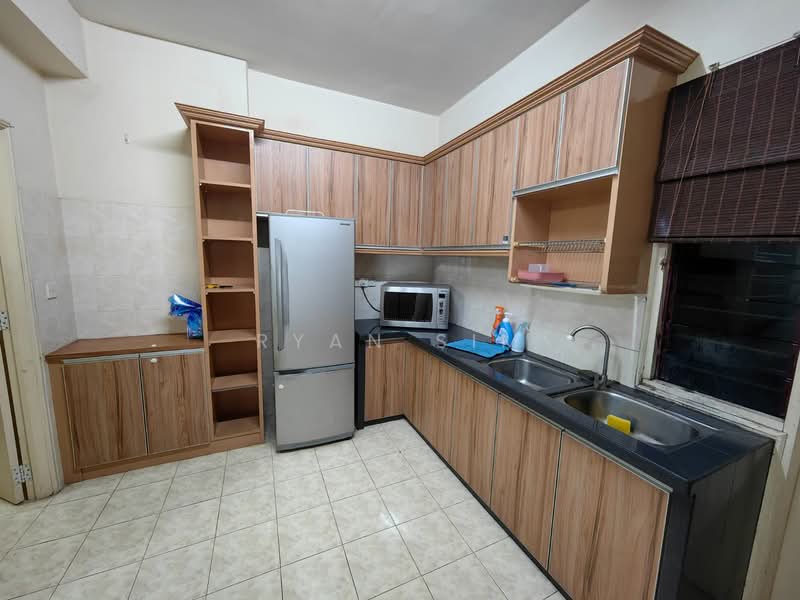 Kondominium untuk Disewa di Marina Bay Condominium - Ryan Sim - Kitchen - PropertyGuru.com.my