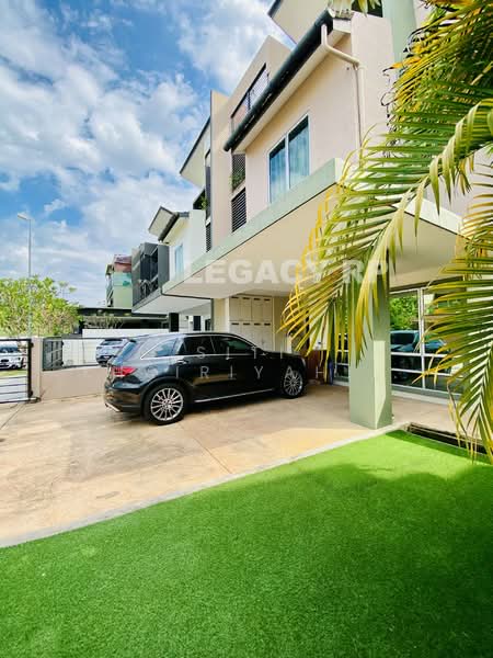 Semi-Detached House for Sale in Rawang (Selangor) - SITI KHAIRIYAH JAAFAR - Exterior - PropertyGuru.com.my