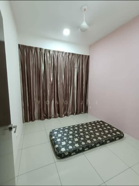 Servis Apartment untuk Disewa di 8Scape Residence @ Sutera - Yong Jie - Bedroom - PropertyGuru.com.my