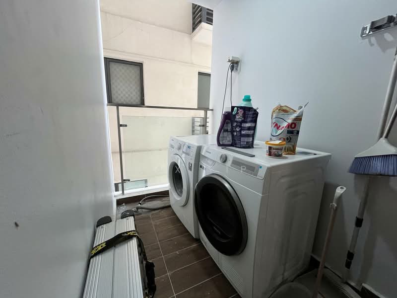 Condominium for Rent at Lovell @ Country Garden Danga Bay - Jax Yip - Balcony - PropertyGuru.com.my