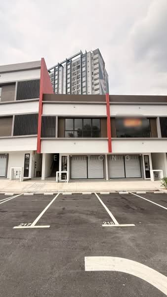 Shop for Rent in Bukit Jelutong (Shah Alam) - Alex Tong - Exterior - PropertyGuru.com.my