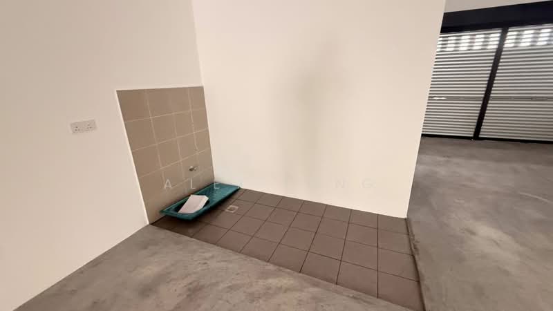 Shop for Rent in Bukit Jelutong (Shah Alam) - Alex Tong - Interior - PropertyGuru.com.my