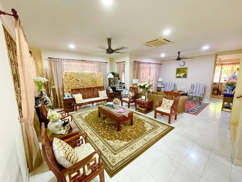 Bungalow for Sale in Bandar Mahkota Cheras (Cheras) - Fauzan bin Sahrom - Living Room - PropertyGuru.com.my