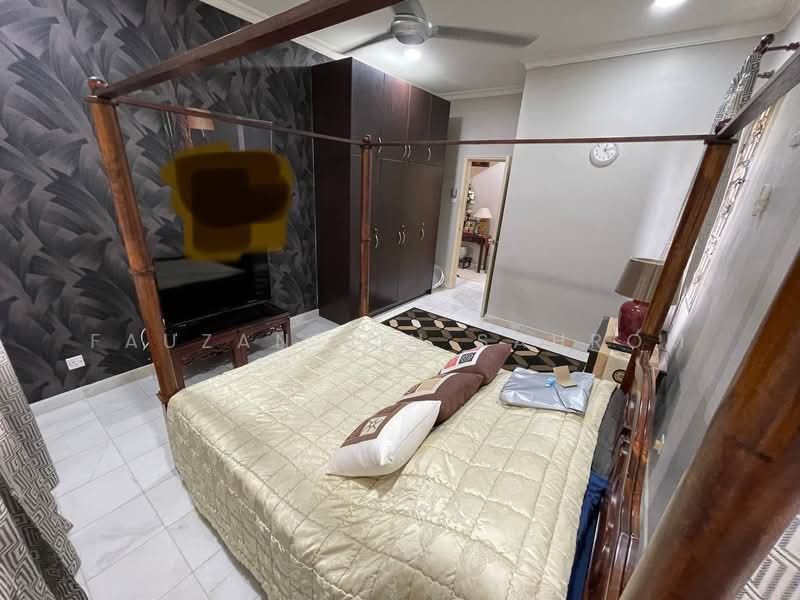 Bungalow for Sale in Bandar Mahkota Cheras (Cheras) - Fauzan bin Sahrom - Bedroom - PropertyGuru.com.my