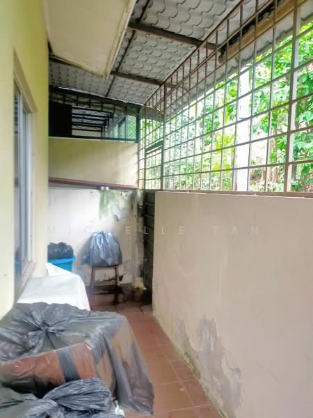 2-storey Terraced House for Sale in Bandar Putra Permai (Seri Kembangan) - Michelle Tan - Exterior - PropertyGuru.com.my