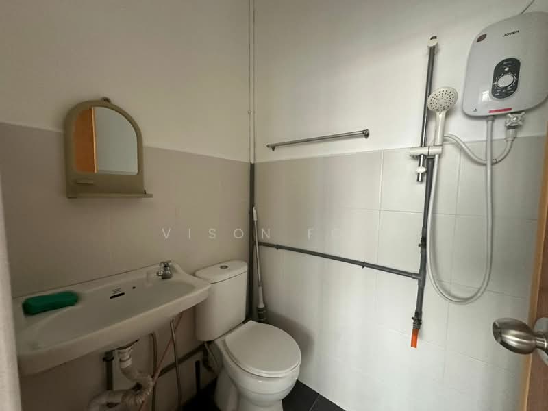 1-storey Terraced House for Rent in Johor Bahru (Johor) - Vison Foo - Bathroom - PropertyGuru.com.my