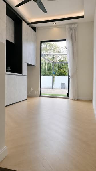 2-storey Terraced House for Sale in Bandar Bukit Beruntung (Bukit Beruntung) - Rosdi Sharif - Interior - PropertyGuru.com.my