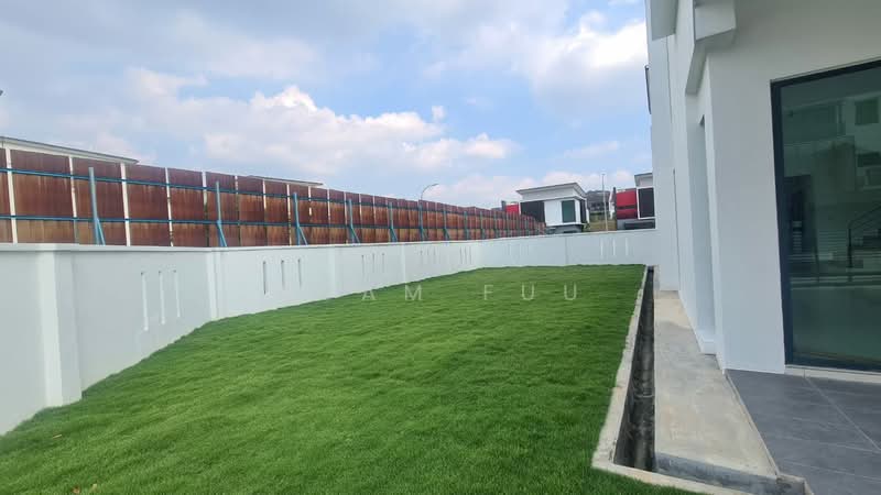 3-storey Terraced House for Sale in Seksyen U10 (Shah Alam) - Adam Fuu - Exterior - PropertyGuru.com.my