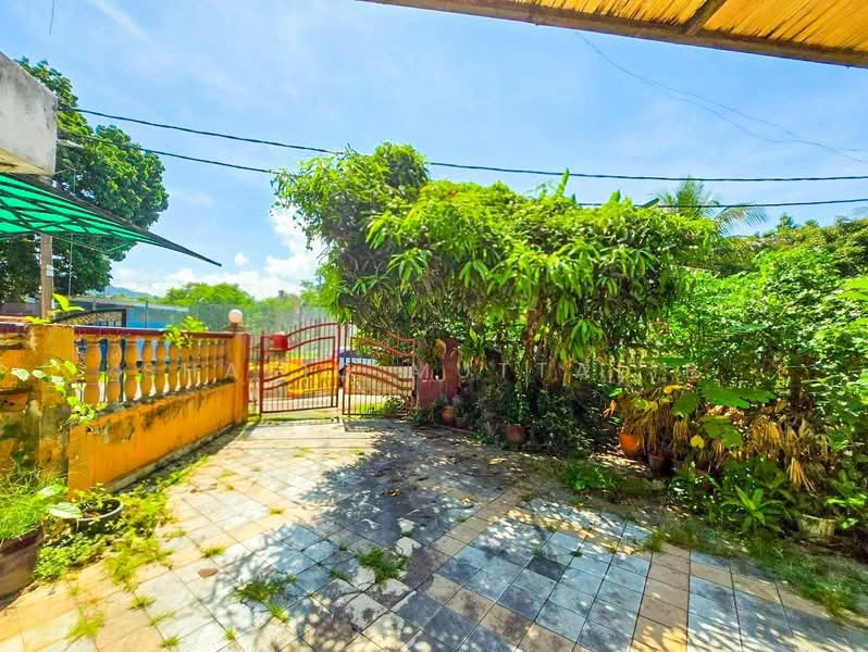 2-storey Terraced House for Sale in Ulu Kelang (Selangor) - Shafiq Muttalib - Exterior - PropertyGuru.com.my
