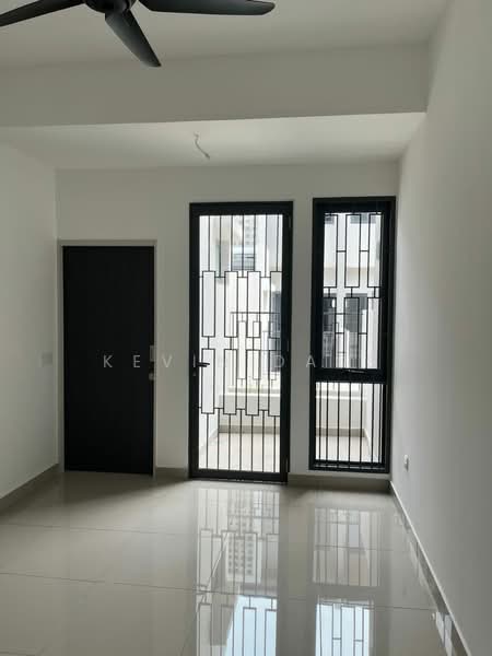 2-storey Terraced House for Sale in Elmina West (Sungai Buloh) - Kevin Dass - Entrance - PropertyGuru.com.my