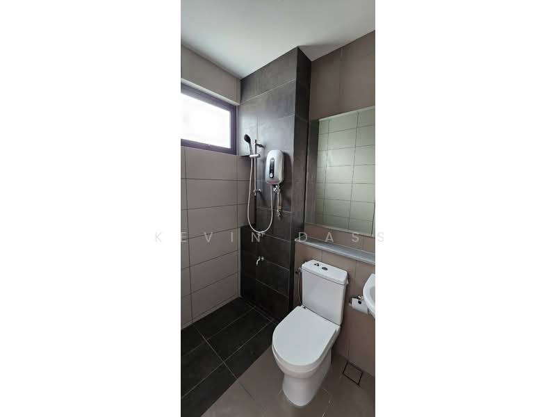 2-storey Terraced House for Sale in Elmina West (Sungai Buloh) - Kevin Dass - Bathroom - PropertyGuru.com.my
