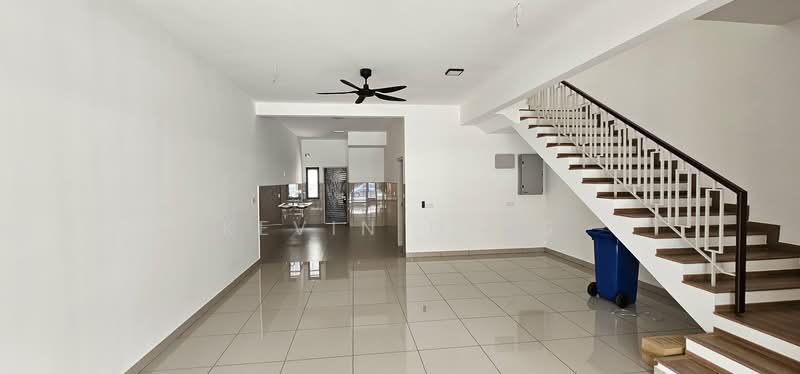 2-storey Terraced House for Sale in Elmina West (Sungai Buloh) - Kevin Dass - Living Room - PropertyGuru.com.my