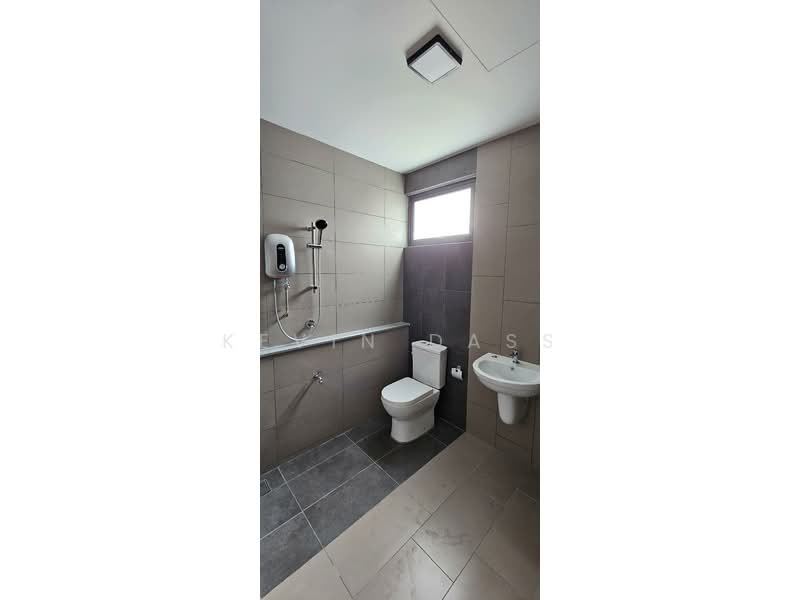 2-storey Terraced House for Sale in Elmina West (Sungai Buloh) - Kevin Dass - Bathroom - PropertyGuru.com.my