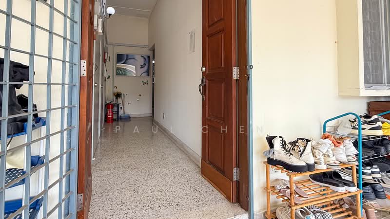 Rumah Teres untuk Dijual di Bangsar (Kuala Lumpur) - Paul Chen - Entrance - PropertyGuru.com.my