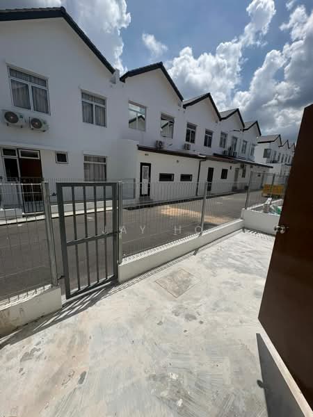 Rumah Teres 2 Tingkat untuk Disewa di Setia Eco Gardens (Gelang Patah) - Jay Ho - Exterior - PropertyGuru.com.my