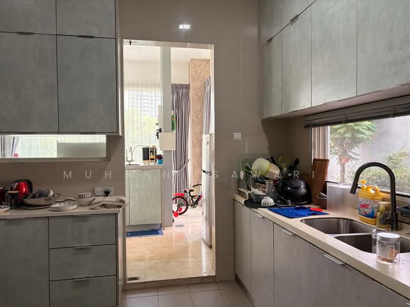 Bungalow for Sale in Lakefront Villa (Cyberjaya) - muharni sawarin - Kitchen - PropertyGuru.com.my