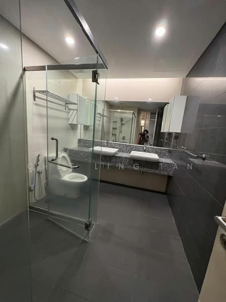 Kondominium untuk Dijual di The Westside One - Chee Ling Tan - Bathroom - PropertyGuru.com.my