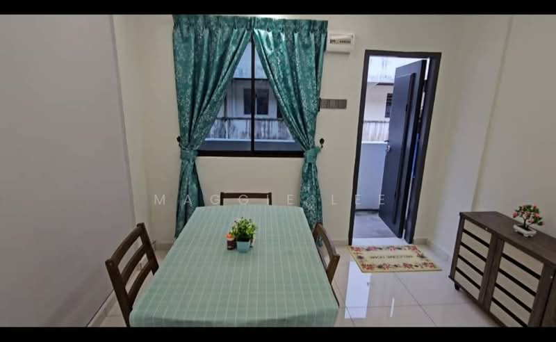 Flat for Rent at Taman Mutiara Rini - Maggie Lee - Dining Room - PropertyGuru.com.my
