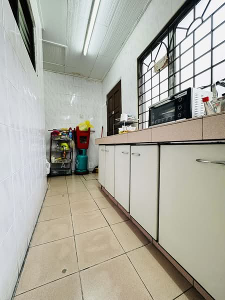 2-storey Terraced House for Sale in Puchong (Selangor) - Jayden Lee - Kitchen - PropertyGuru.com.my