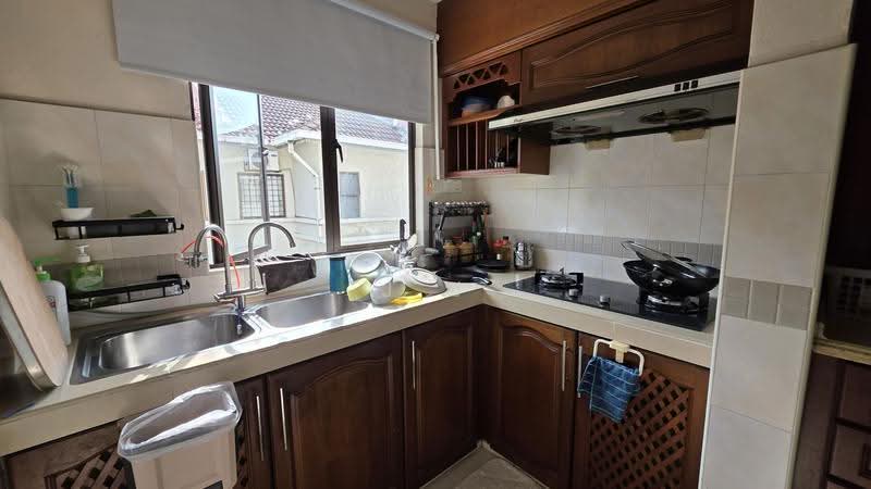 2.5-storey Terraced House for Sale in Kota Kemuning (Shah Alam) - J J - Kitchen - PropertyGuru.com.my