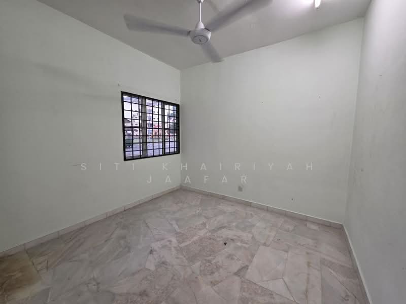 Apartment for Sale at Apartment Sri Ara - SITI KHAIRIYAH JAAFAR - Interior - PropertyGuru.com.my