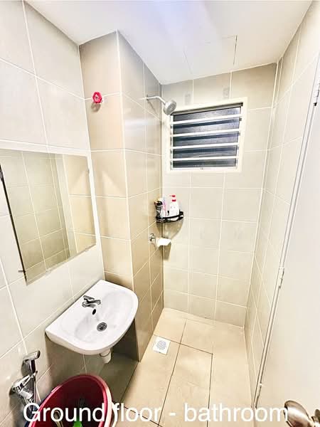 Terraced House for Rent in Kuala Selangor (Selangor) - Baxter Lim - Bathroom - PropertyGuru.com.my
