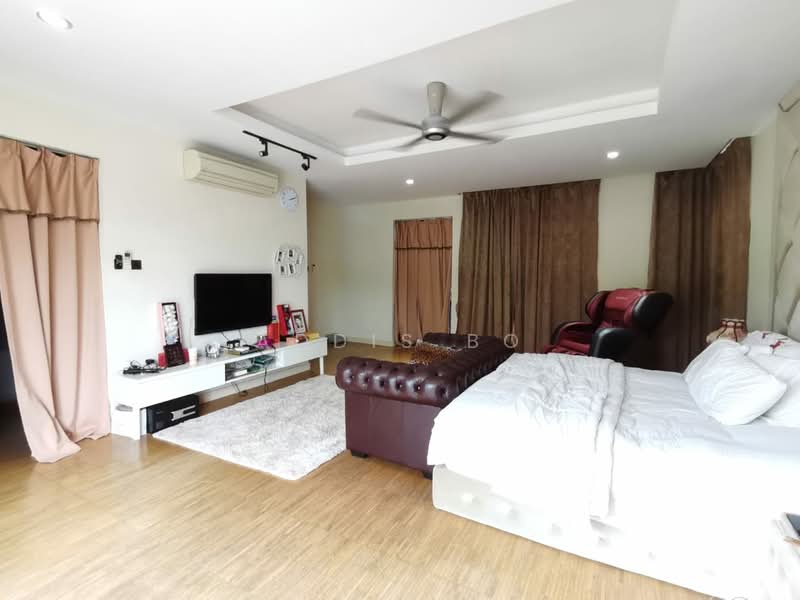 Rumah Banglo untuk Dijual di Bandar Mahkota Cheras (Cheras) - Addis Bo - Living Room - PropertyGuru.com.my