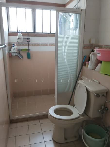 2-storey Terraced House for Sale in Putra Heights (Subang Jaya) - Bethy Cheong - Bathroom - PropertyGuru.com.my