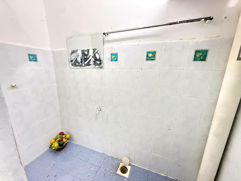 2-storey Terraced House for Sale in Taman Kota Masai (Pasir Gudang) - Muhamad Asrul - Bathroom - PropertyGuru.com.my