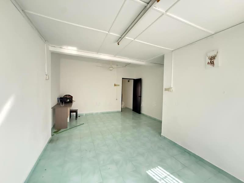 2-storey Terraced House for Sale in Taman Kota Masai (Pasir Gudang) - Muhamad Asrul - Living Room - PropertyGuru.com.my
