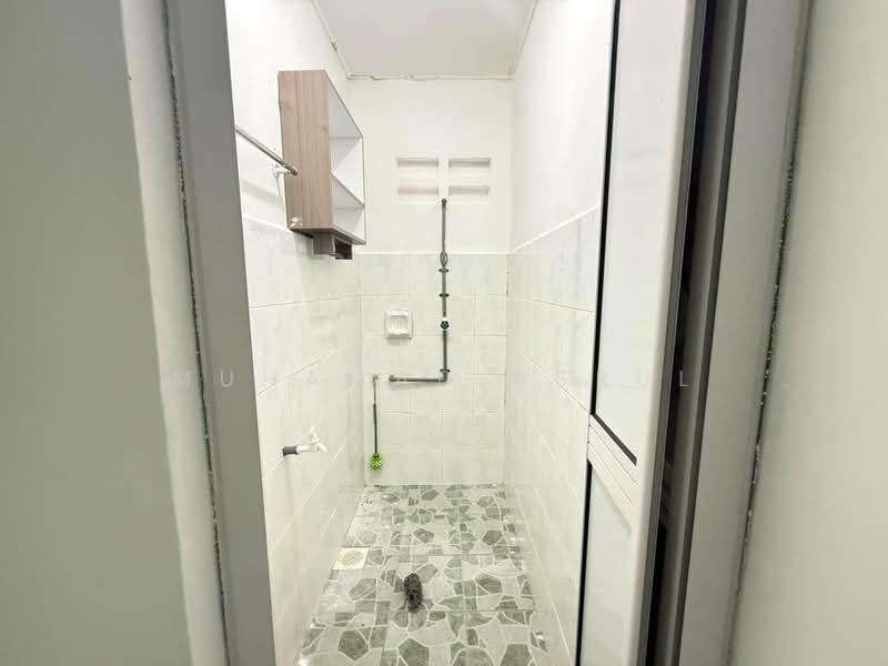 2-storey Terraced House for Sale in Taman Kota Masai (Pasir Gudang) - Muhamad Asrul - Bathroom - PropertyGuru.com.my