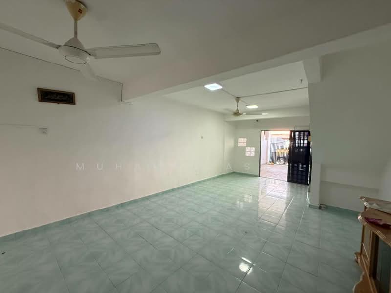 2-storey Terraced House for Sale in Taman Kota Masai (Pasir Gudang) - Muhamad Asrul - Living Room - PropertyGuru.com.my