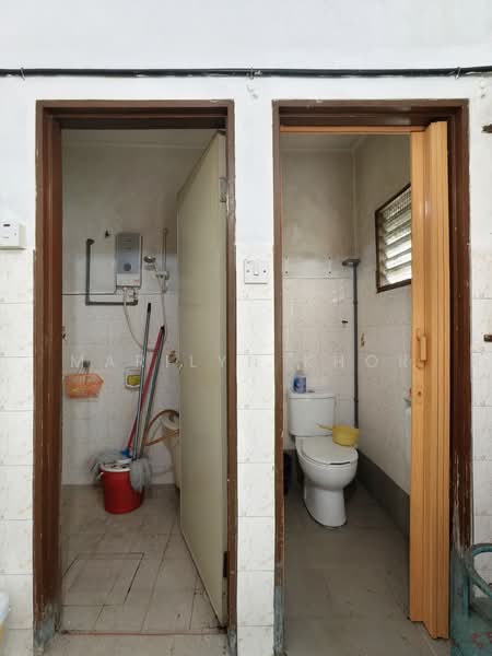 2-storey Terraced House for Sale in Batu Caves (Selangor) - Marilyn Khor - Bathroom - PropertyGuru.com.my