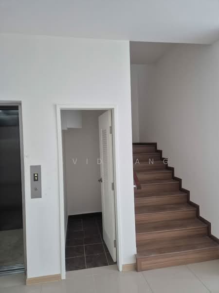 Rumah Teres 4 Tingkat untuk Dijual di KL City Centre (Kuala Lumpur) - David Tang - Entrance - PropertyGuru.com.my