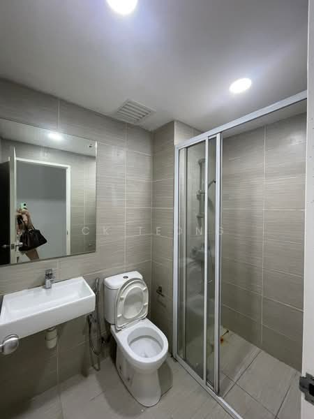 Condominium for Sale at Serviced Residence @ Fera Residence @ The Quartz WM - CK Teong - Bathroom - PropertyGuru.com.my
