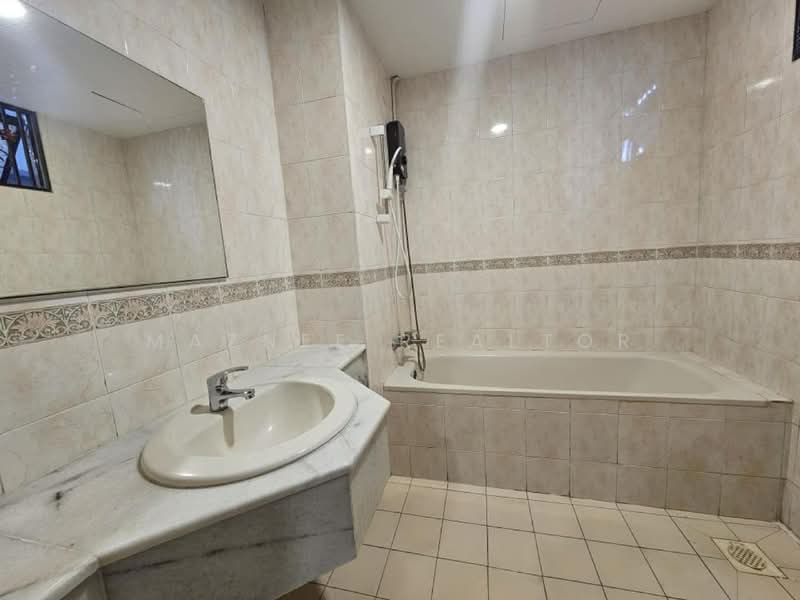 Condominium for Rent at Puteri Palma Condominiums - Maznee Realtor - Bathroom - PropertyGuru.com.my
