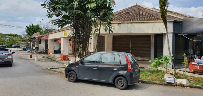 Rumah Teres 2 Tingkat untuk Dijual di Taman Wawasan (Puchong) - Kevin Dass - Exterior - PropertyGuru.com.my