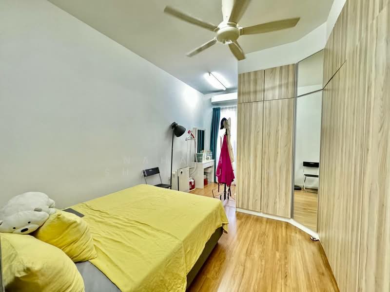 2-storey Terraced House for Sale in Bukit Jelutong (Shah Alam) - Nahathir Shahabudin - Bedroom - PropertyGuru.com.my