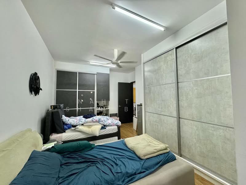 2-storey Terraced House for Sale in Bukit Jelutong (Shah Alam) - Nahathir Shahabudin - Bedroom - PropertyGuru.com.my