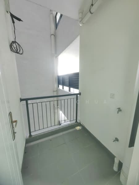Kondominium untuk Disewa di The Sky Residence - Kelly Chua - Balcony - PropertyGuru.com.my