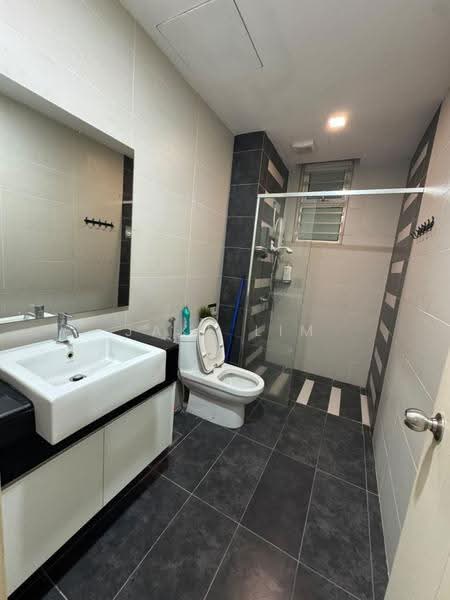 Apartment for Sale at Central Residence @ Sungai Besi - Jake Lim - Bathroom - PropertyGuru.com.my
