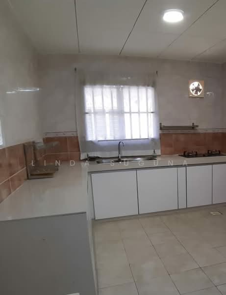 Rumah Teres 2 Tingkat untuk Dijual di Putra Heights (Subang Jaya) - Linda Suguna - Kitchen - PropertyGuru.com.my