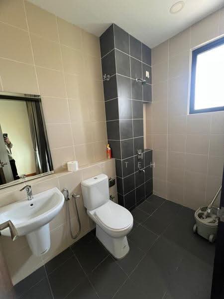 2-storey Terraced House for Sale in Bandar Bukit Raja (Klang) - Eric Teh - Bathroom - PropertyGuru.com.my