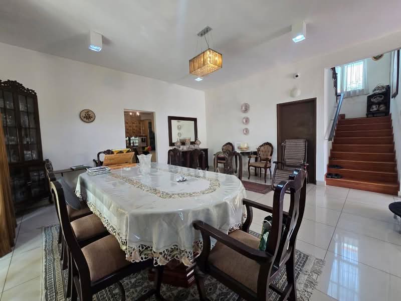 Bungalow for Sale in Taman Aman Perdana (Kapar) - Loharaj . - Dining Room - PropertyGuru.com.my