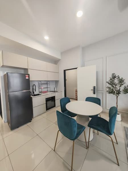 Service Residence for Sale at Space Residency - Annie Tee - Kitchen - PropertyGuru.com.my